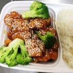 Best Sesame Chicken in Morton, PA