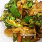 Best Sliced Chicken with Garlic Sauce in Morton, PA